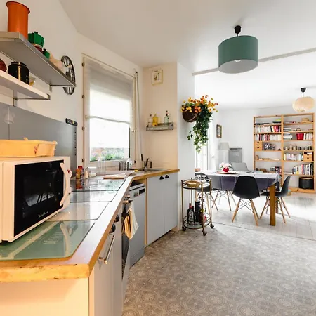 Guestready - Sunlit Near Pere-lachaise * Parigi