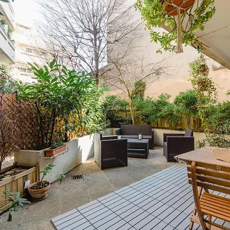Guestready - Sunlit Near Pere-lachaise